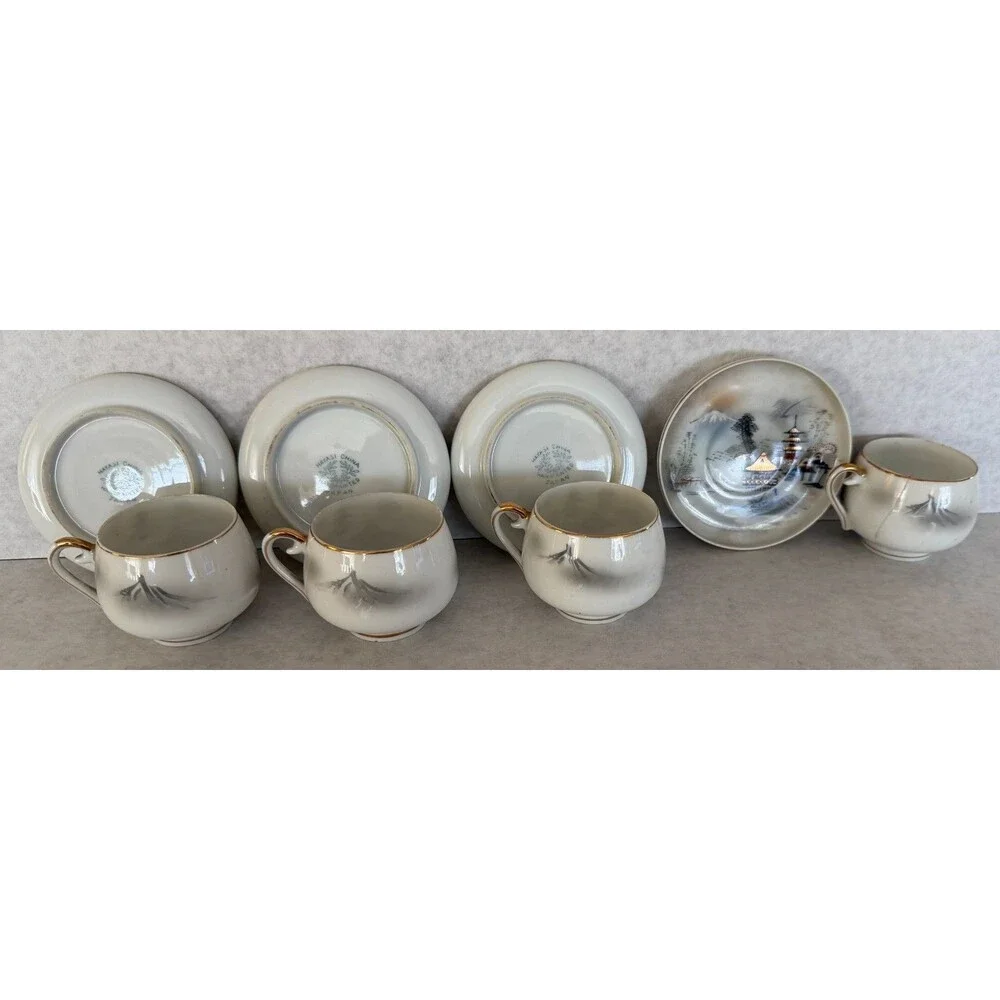 Hayasi set of 4 Demitasse Cups and Saucers